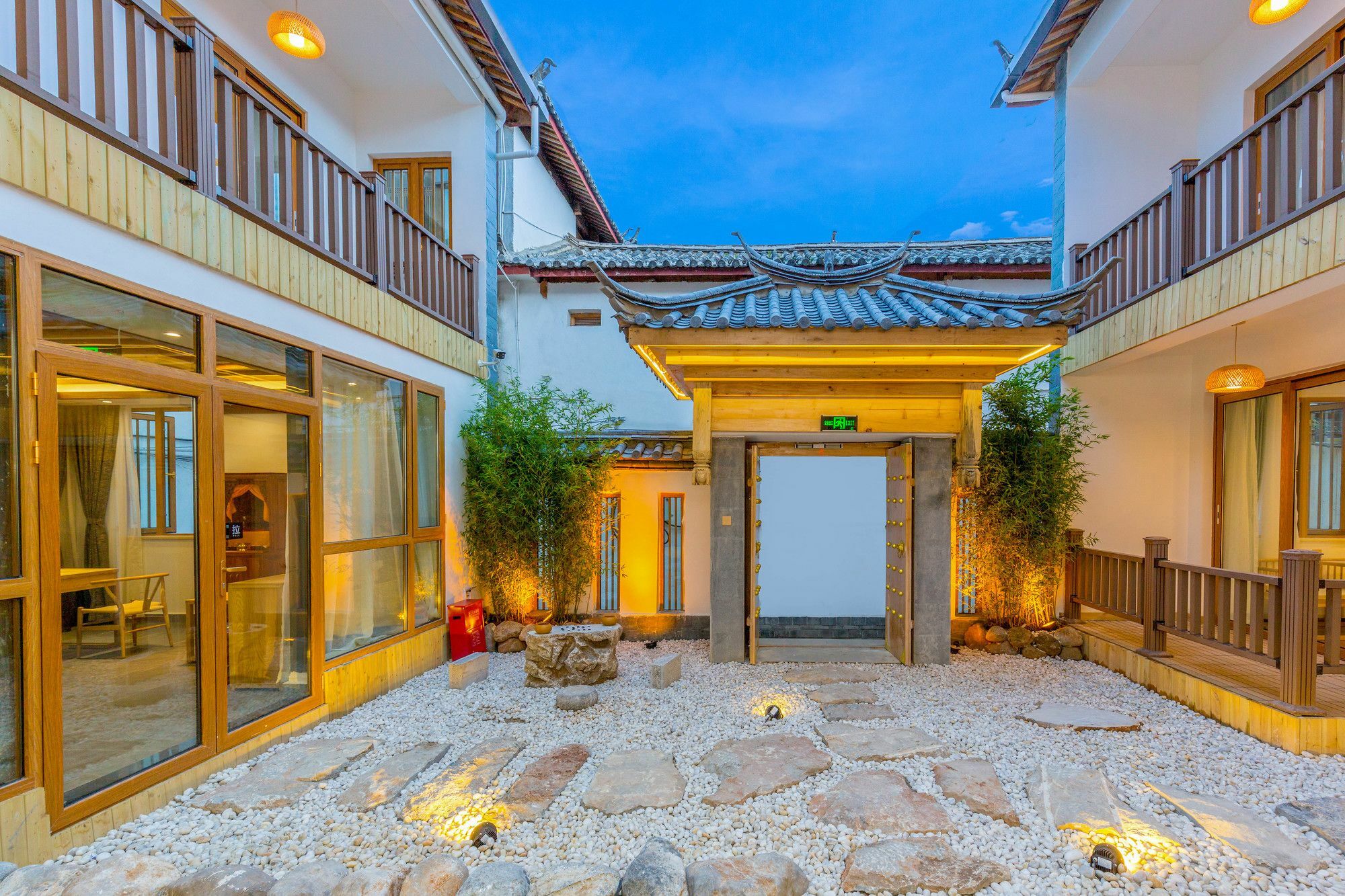 The South House Hotel Lijiang  Exterior photo