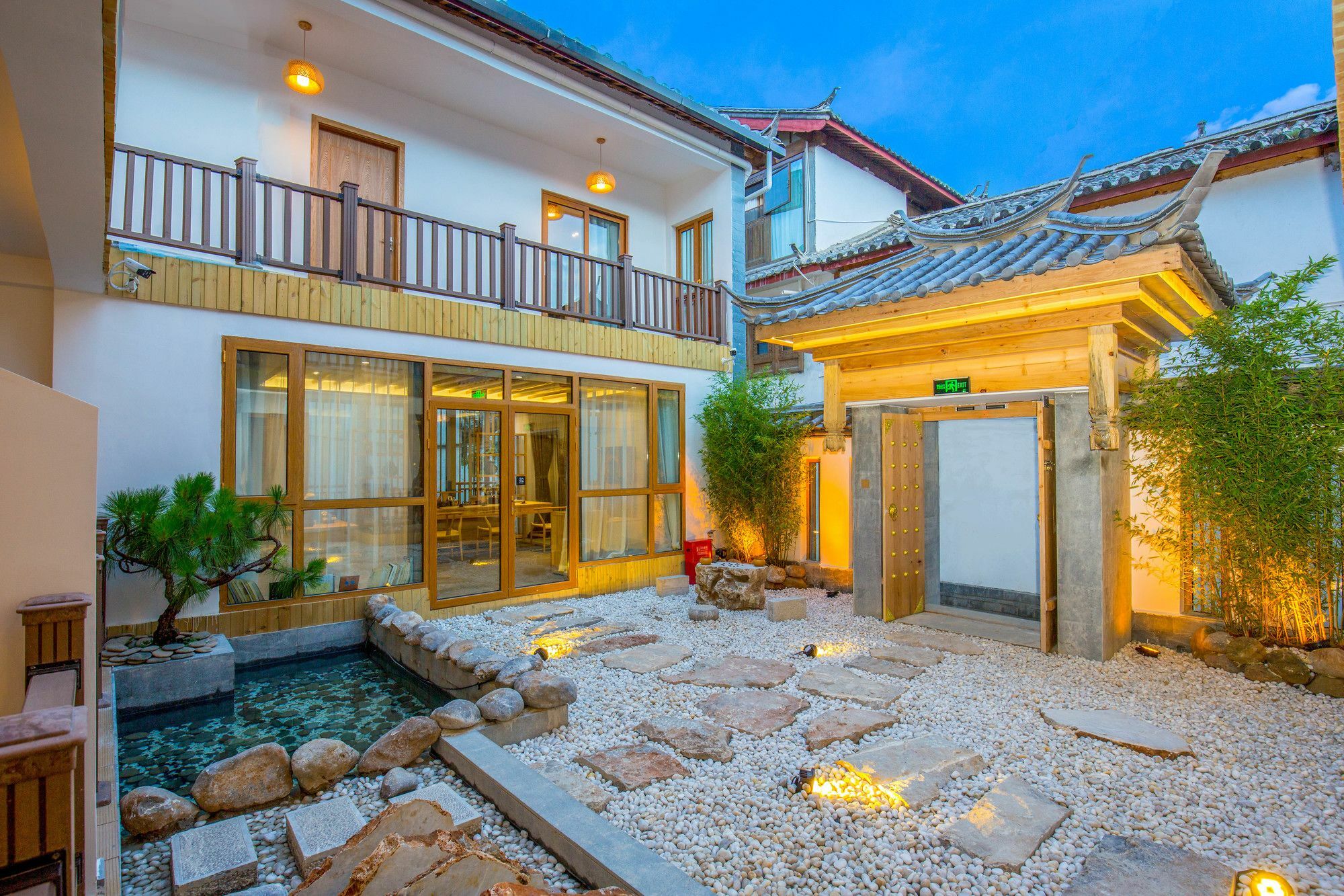 The South House Hotel Lijiang  Exterior photo
